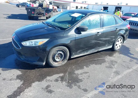 2015 Ford Focus S from USA, damaged, VIN 1FADP3E27FL276620